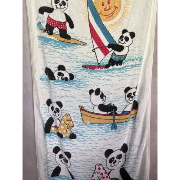 Vintage Beach Towel Pandas - Picture 4 of 8